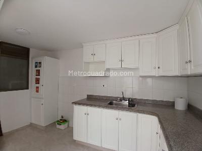 Casa en venta en El Jardin, Pereira · foto 3 de 17