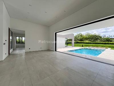 Casa en venta en Cerritos, Pereira · foto 3 de 16