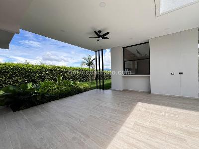 Casa en venta en Cerritos, Pereira · foto 2 de 16