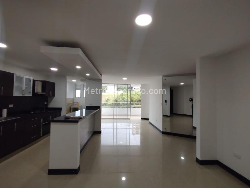 Apartamento en Arriendo, PINARES, Pereira - Widok 2