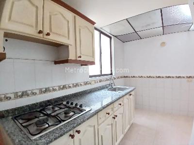 Casa de 3 alcobas en arriendo en San Luis, Pereira, 153 m² · foto 4 de 17