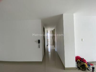 Apartamento en venta en Pinares, Pereira · foto 6 de 13