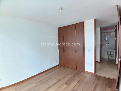 Apartamento en venta en Pereira, Pereira · foto 8 de 11