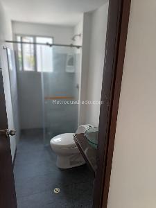 Apartaestudio en venta en Pinares, Pereira, 51 m² · foto 4 de 5