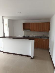 Apartaestudio en venta en Pinares, Pereira, 51 m² · foto 2 de 5