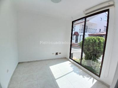 Casa en venta en El Jardin, Pereira · foto 12 de 20