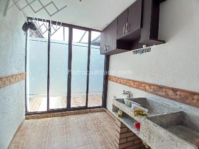 Casa en venta en El Jardin, Pereira · foto 5 de 20