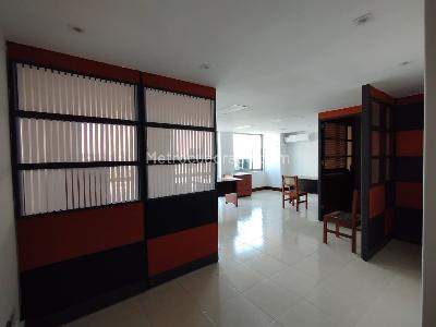 Office for rent in CIRCUNVALAR, Pereira