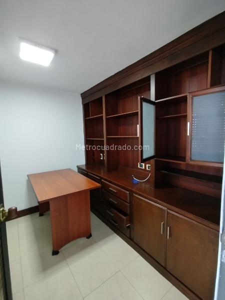 Oficina en Arriendo, CIRCUNVALAR, Pereira - Więcej