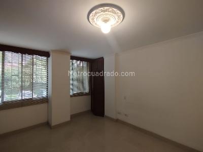 Apartaestudio en venta en Los Alpes, Pereira, 40 m² · foto 2 de 13