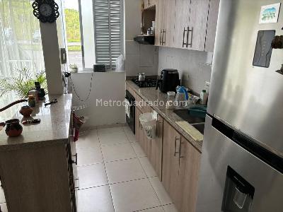Apartamento en venta en Villa Verde, Pereira · foto 3 de 11