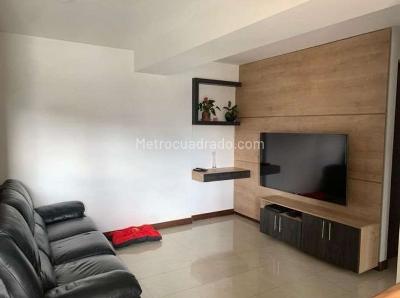 Apartamento en venta en Pinares Alto, Pereira · foto 9 de 16