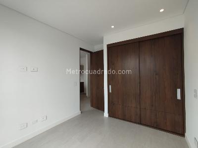 Apartaestudio en venta en Pinares Alto, Pereira, 40 m² · foto 9 de 12