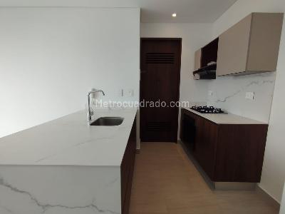 Apartaestudio en venta en Pinares Alto, Pereira, 40 m² · foto 5 de 12