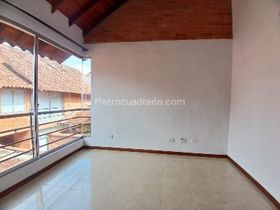 Casa en venta en El Jardin, Pereira · foto 10 de 20