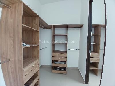 Casa de 4 alcobas en venta en El Tigre, Pereira, 300 m² · foto 14 de 16