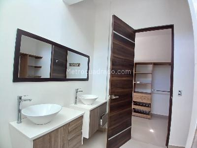 Casa de 4 alcobas en venta en El Tigre, Pereira, 300 m² · foto 8 de 16