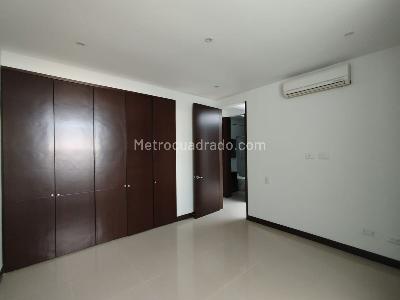 Casa de 3 alcobas en arriendo en Pinares Alto, Pereira, 284 m² · foto 14 de 18