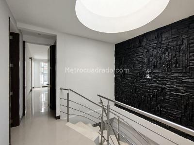 Casa de 3 alcobas en arriendo en Pinares Alto, Pereira, 284 m² · foto 8 de 18