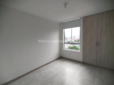 Apartamento en venta en Maraya, Pereira · foto 8 de 18