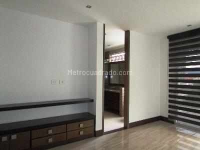 Casa de 3 alcobas en arriendo en Pinares Alto, Pereira, 284 m² · foto 10 de 20