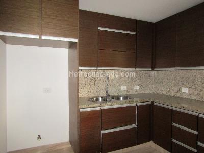 Casa de 3 alcobas en arriendo en Pinares Alto, Pereira, 284 m² · foto 4 de 20