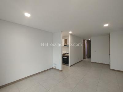 Apartamento en venta en Los Alpes, Pereira · foto 2 de 16