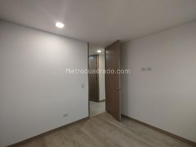 Apartamento en venta en Los Alpes, Pereira · foto 8 de 16