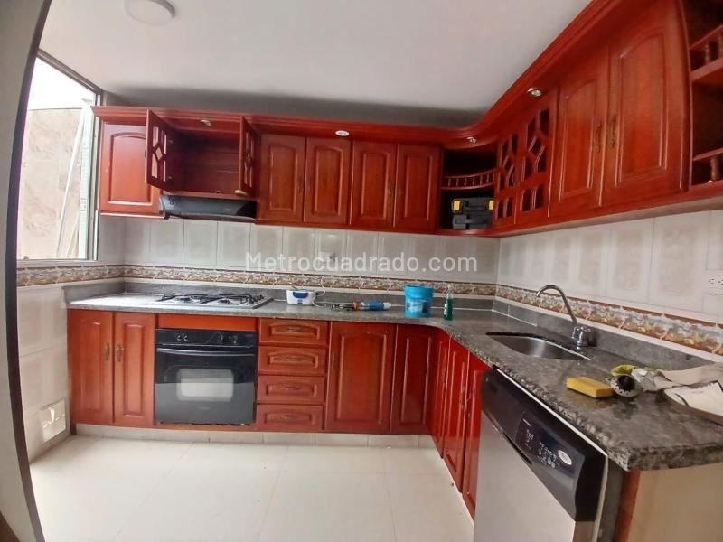 Casa en Arriendo, AVENIDA 30 DE AGOSTO, Pereira