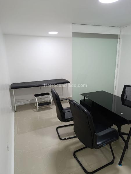 Local Comercial en Arriendo, PINARES, Pereira - Więcej