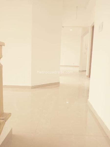 Local Comercial en Arriendo, PINARES, Pereira - Más