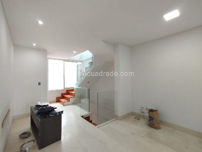 Casa de 4 alcobas en venta en Pinares, Pereira, 275 m² · foto 16 de 16