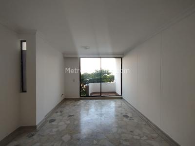 Apartamento en venta en Los Alpes, Pereira · foto 2 de 19