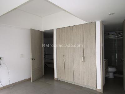 Apartamento en venta en La Elvira, Pereira · foto 13 de 18