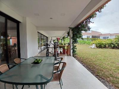 Casa de 3 alcobas en venta en Cerritos, Pereira, 420 m² · foto 10 de 19