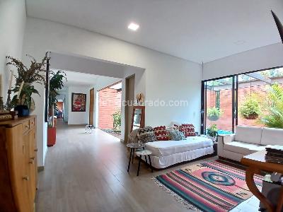Casa de 3 alcobas en venta en Cerritos, Pereira, 420 m² · foto 3 de 19