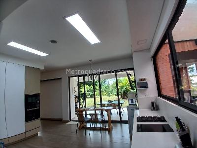 Casa de 3 alcobas en venta en Cerritos, Pereira, 420 m² · foto 7 de 19