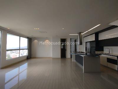 Apartamento en venta en Pinares Alto, Pereira · foto 4 de 18