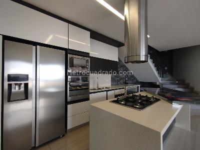 Apartamento en venta en Pinares Alto, Pereira · foto 9 de 18