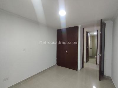 Apartamento en venta en Alamos, Pereira · foto 9 de 14