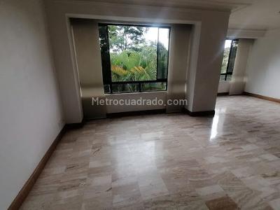 Apartamento en venta en Pinares Alto, Pereira · foto 4 de 20