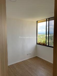 Apartamento en venta en Cerritos, Pereira · foto 8 de 9