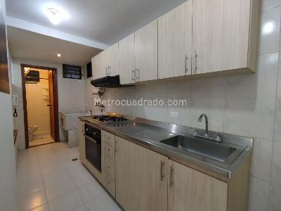 Apartamento en venta en Pinares, Pereira · foto 5 de 14