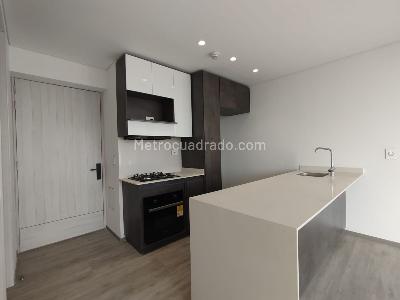 Apartaestudio en venta en Pinares Alto, Pereira, 70 m² · foto 4 de 8