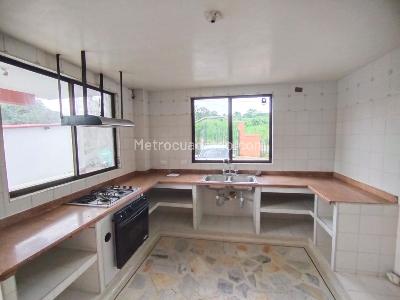 Casa en venta en Cerritos, Pereira · foto 3 de 20