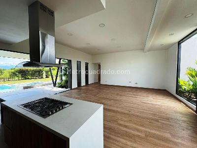 Casa de 4 alcobas en venta en Cerritos, Pereira, 360 m² · foto 7 de 20