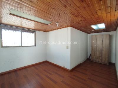 Apartamento de 3 alcobas en venta en Invico, Pereira, 118 m² · foto 8 de 13