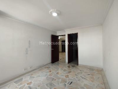 Apartamento de 3 alcobas en venta en Invico, Pereira, 118 m² · foto 5 de 13