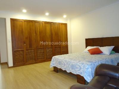 Apartamento en venta en Pinares, Pereira · foto 12 de 18