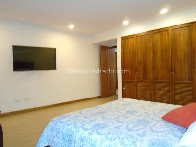 Apartamento en venta en Pinares, Pereira · foto 10 de 18